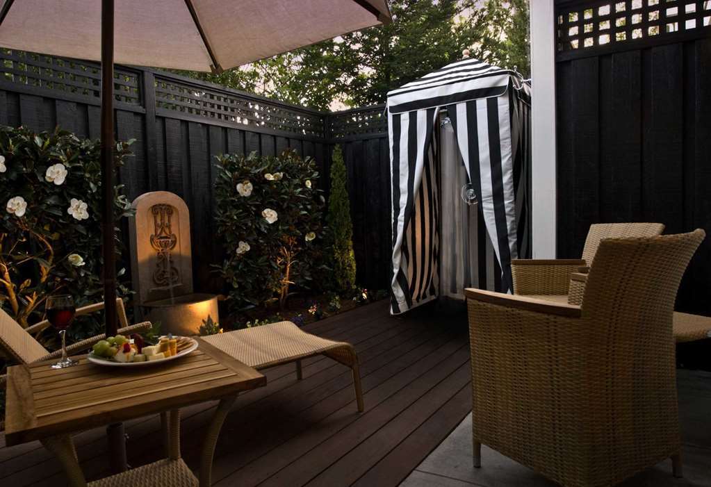 Macarthur Place Inn & Spa Sonoma Servizi foto